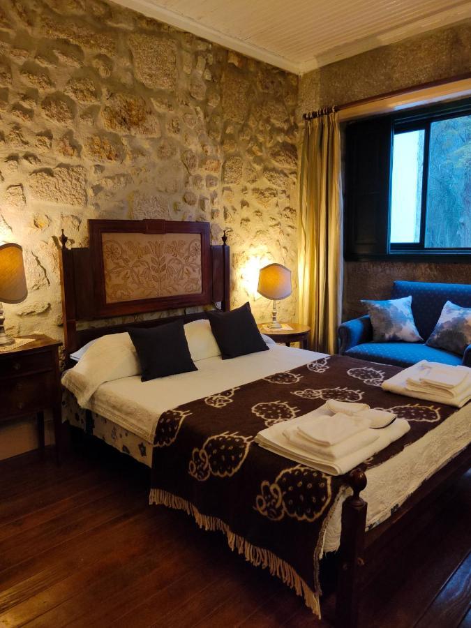 Melo Lugar Da Pedra Alta - B&B - Private Historical Villa מראה חיצוני תמונה